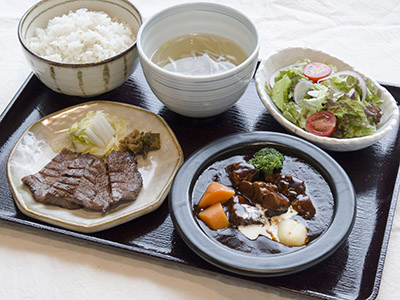 牛たんと牛たんシチュー